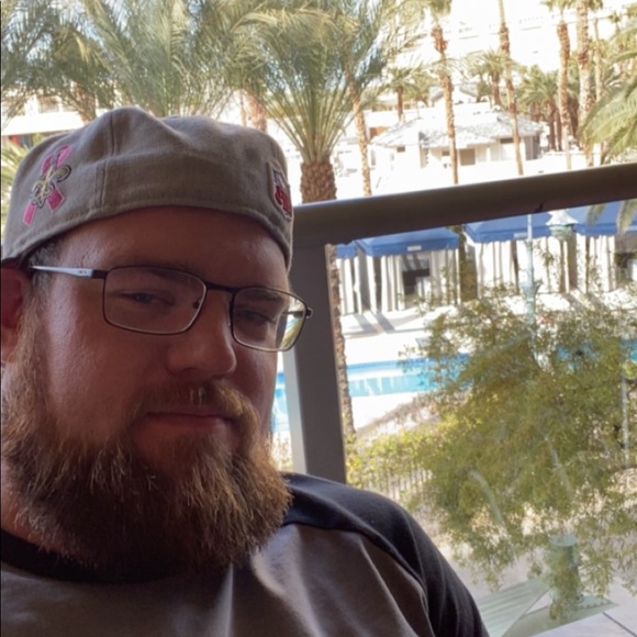 Meet your Posher, George - Picture 1 of 1